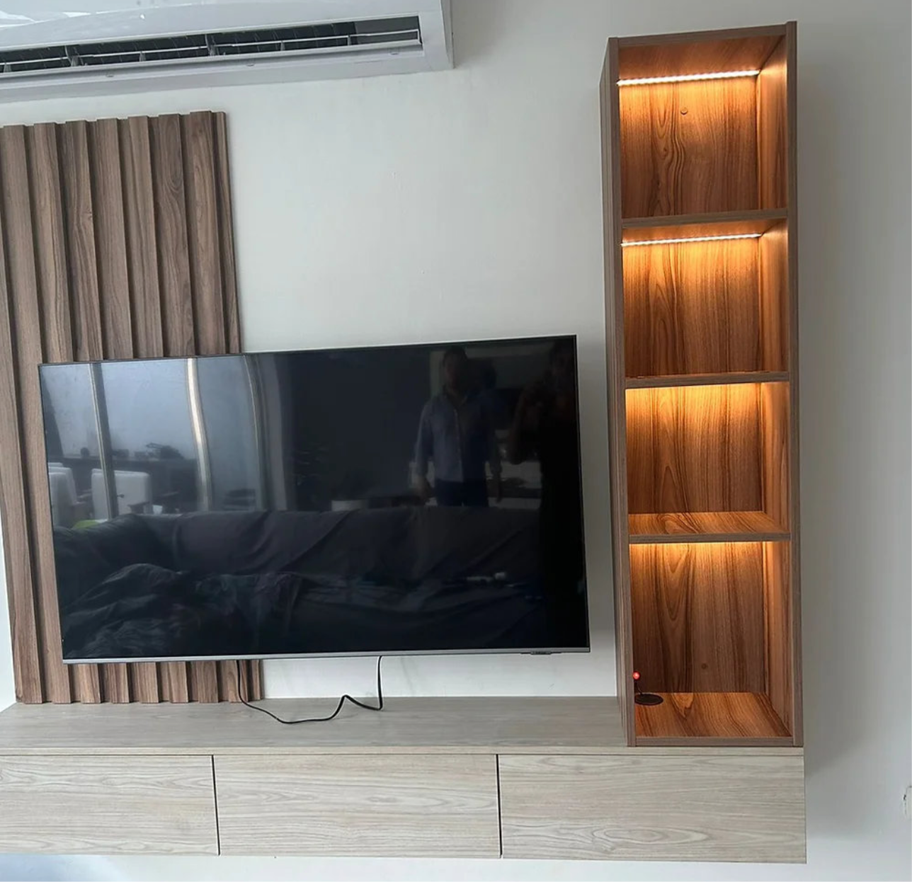 Mueble de TV C001