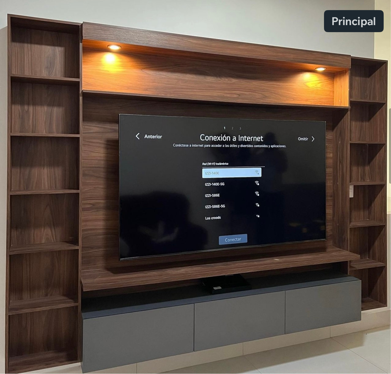 Mueble de TV C005
